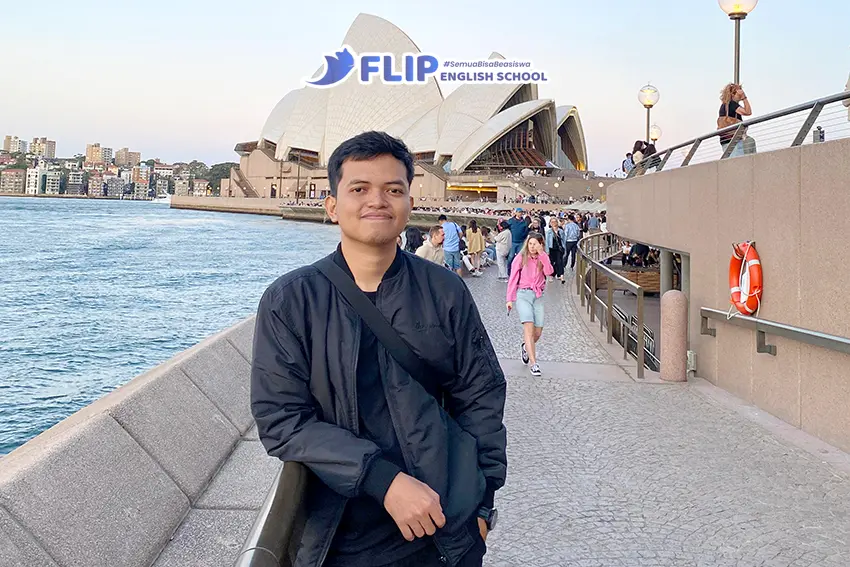 Nikmatnya Berlibur Sambil Bekerja di Luar Negeri dengan Program WHV